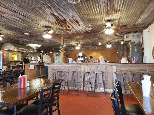 Rabel’s Roadhaus BBQ