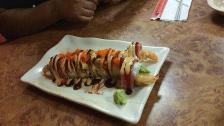 E J China Bistro & Sushi