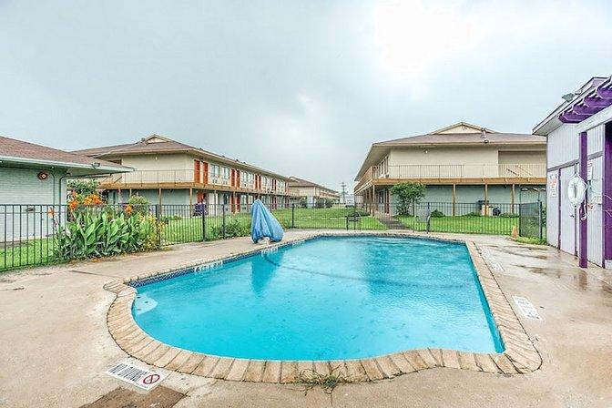 Studio Suites
