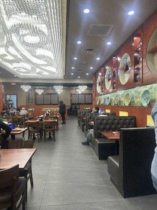 Lin’s Seafood and Sushi Buffet