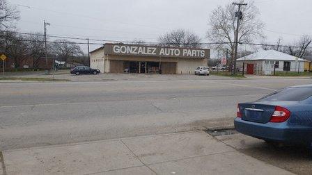 Gonzalez Auto Parts #08