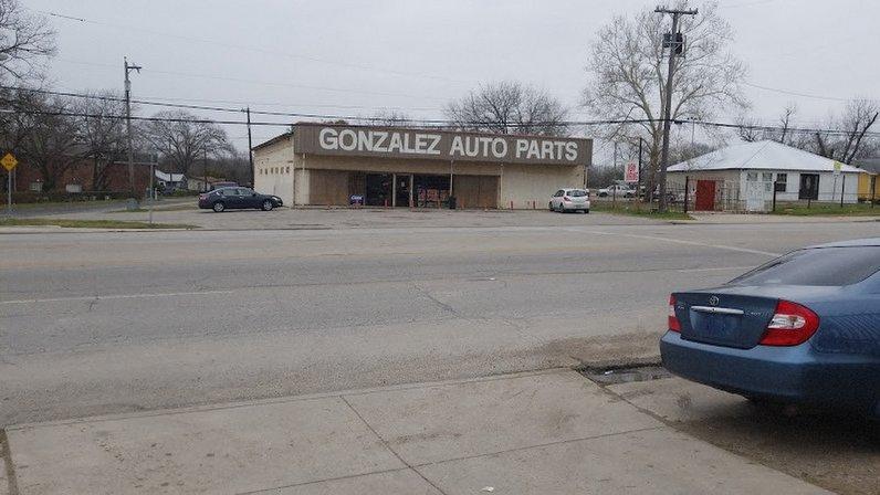 Gonzalez Auto Parts #08