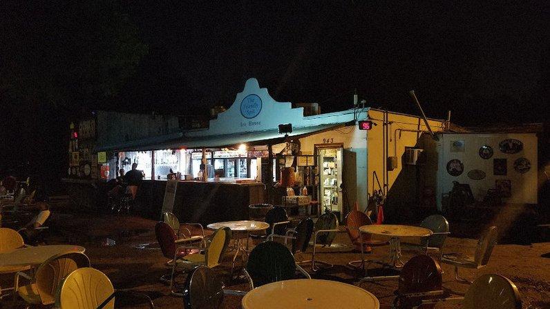 The Friendly Spot Ice House