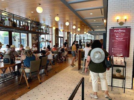 La Panadería Bakery Café