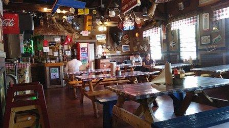 RUSTY BUCKET JAWSMACKING BBQ