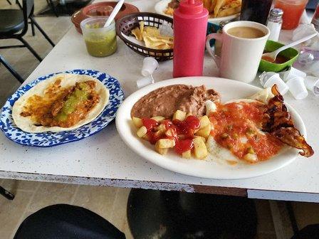 La Placita Mexican Cafe