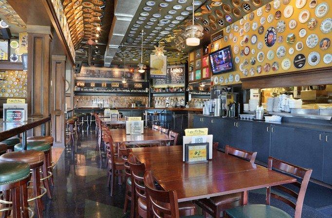 Flying Saucer Draught Emporium