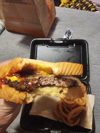 Hootie's Burger Bar