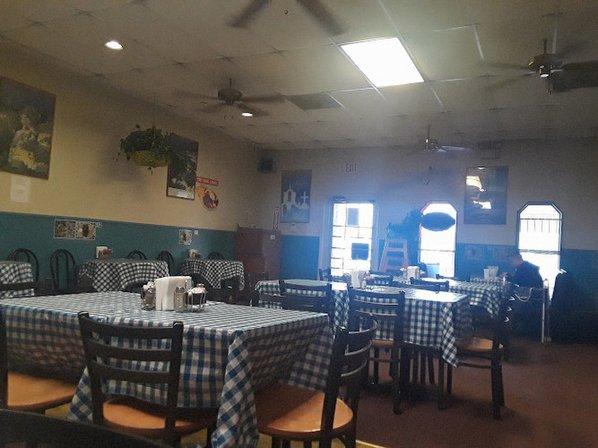 Kostas Greek Food