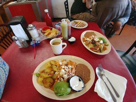 El Buen Gusto Mexican Cafe