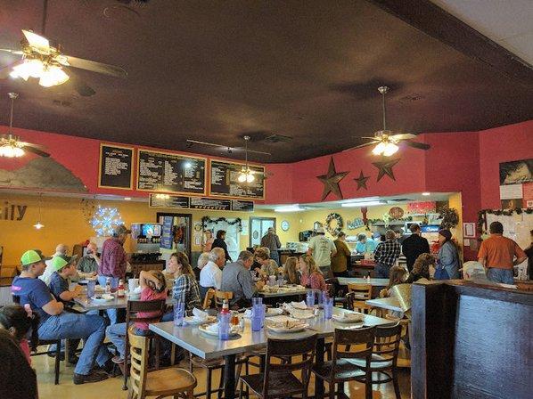 Hungry Horse Restaurant and Catering