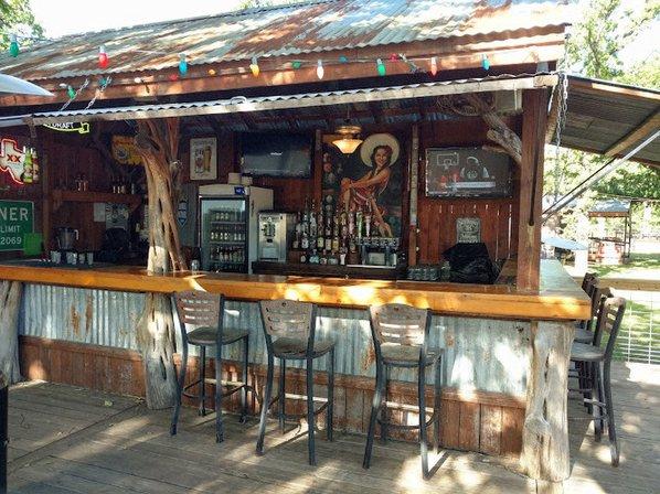 Mikey's Chicken & Tavern