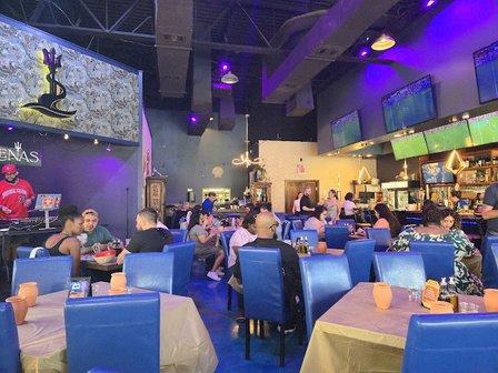 Arenas Marisqueria Lounge