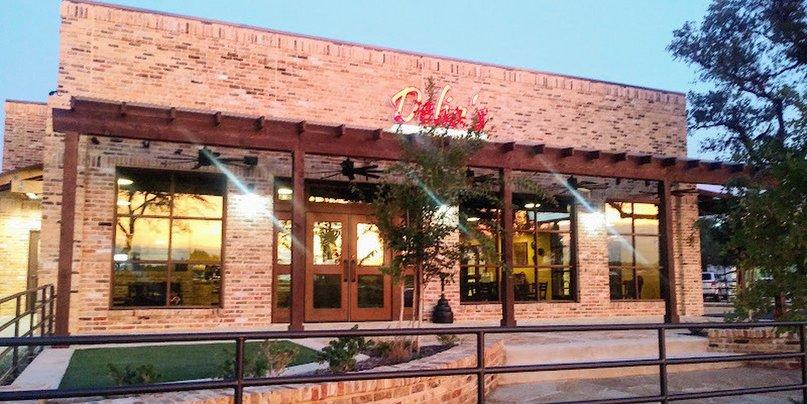 Delia's Specializing in Tamales
