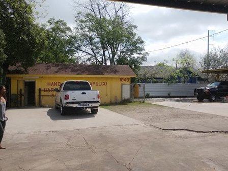 Acapulco Hand and Car Wash