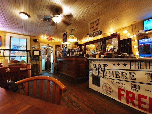 Freiheit Country Store