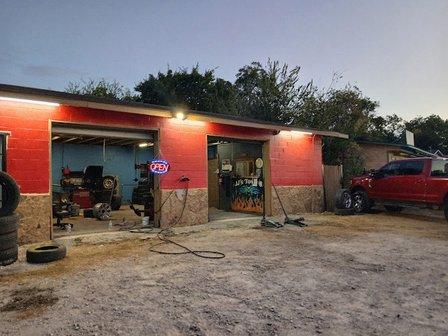 Ríos Tire Shop #1