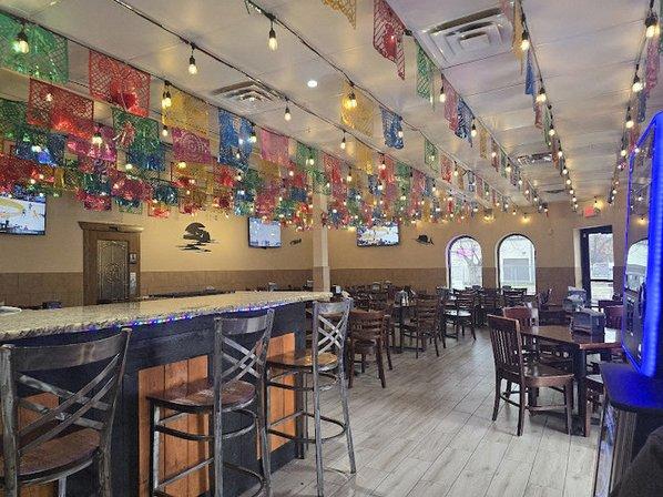 Mariscos y mas La Jaibita Mexican Seafood