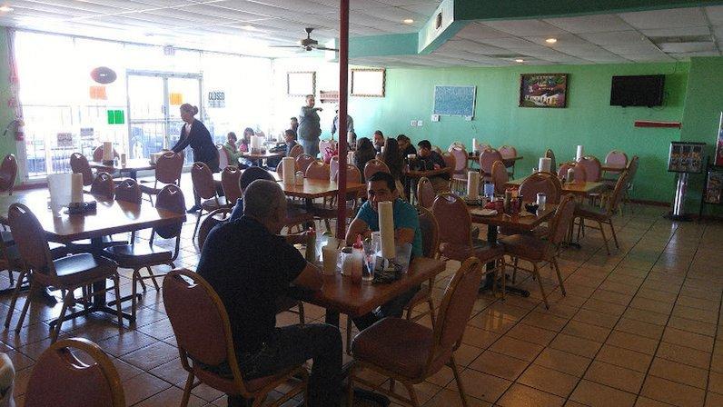 El Manantial Mexican Restaurant