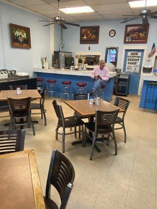 Crystal's Cafe