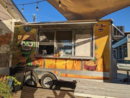 Aroy Ver Thai Bite the food truck