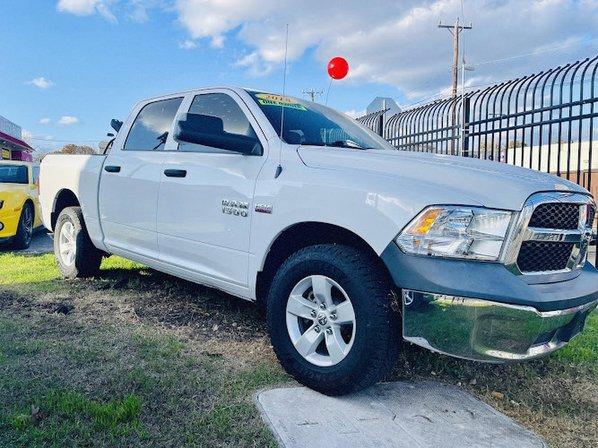 WindCrest Autoplex, LLC