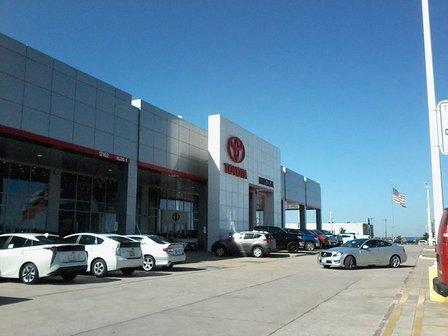 Universal Toyota