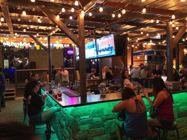 Bentley's Bar