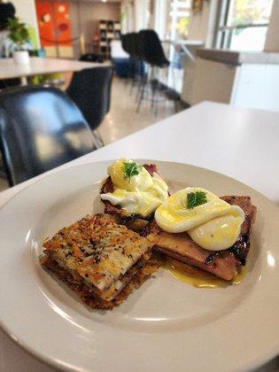 Labor Street Cafe
