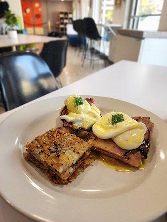 Labor Street Cafe