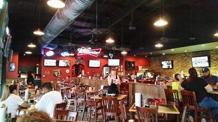 Wing Daddy's Sauce House