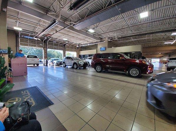 North Park Lexus of San Antonio
