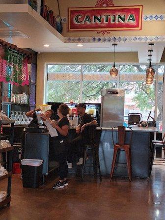 Tia's Taco Hut
