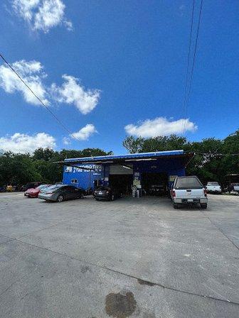 Moncada Automotive Tire & Muffler