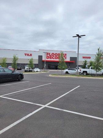 Floor & Decor