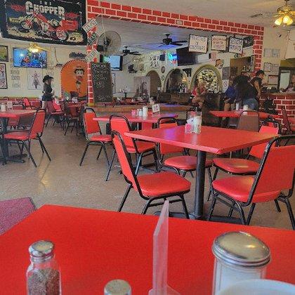 Tejanitas Restaurant / Bar
