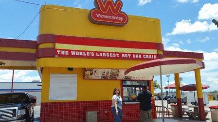 Wienerschnitzel