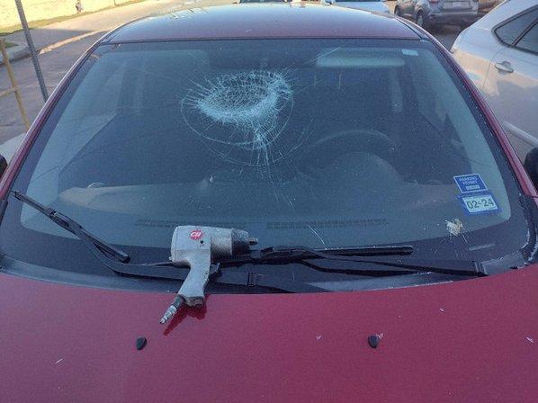 Universal Auto Glass