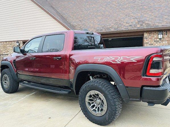 BlueBonnet Chrysler Dodge