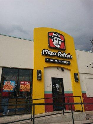 Pizza Patrón Nogalitos Street