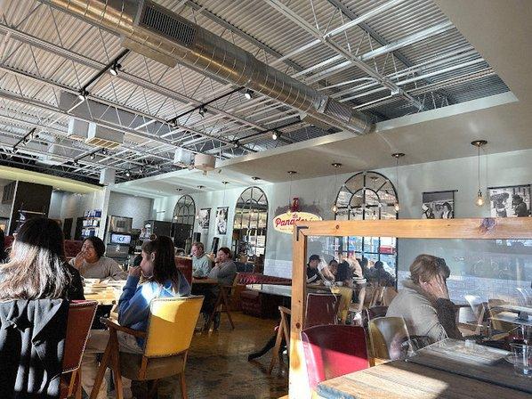 La Panadería Bakery Café