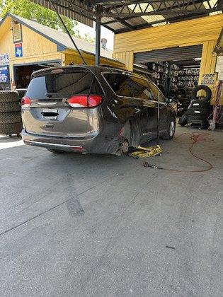 Villasenor Tire Shop