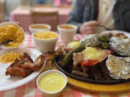 Pollos Asados "El Gordo"