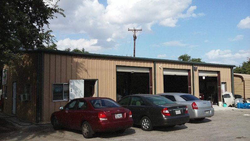 Aisha Auto Body Shop