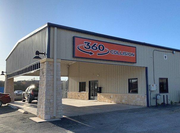 Crossroads Collision Center