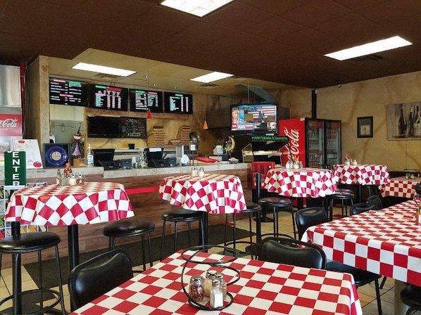 Goomba's Pizzeria