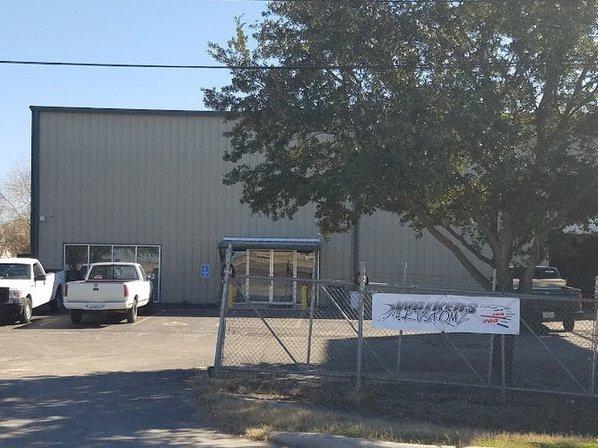 Closed Car Shop