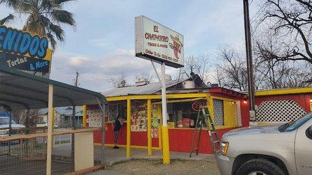 El Chaparros Tacos & More