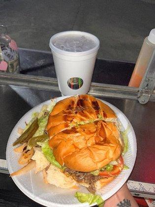 Pupusas Machado