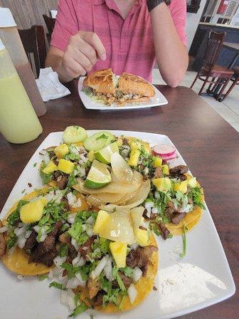 El chilango tacos
